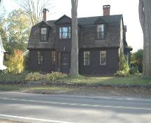 Front elevation of the de Gannes-Cosby House, Annapolis Royal, Nova Scotia; Heritage Division, NS Dept. of Tourism, Culture and Heritage, 2007.