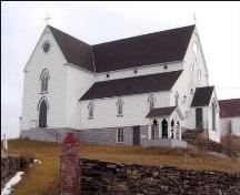 Exterior photo of south and west facades of St. George's Church in Brigus, NL.; Heritage Foundation of Newfoundland and Labrador, 2004