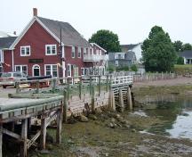 This photograph shows the building's close proximity to the harbour and Market Square, 2007.; Town of St. Andrews
