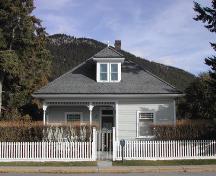 Luxton Residence, Banff, Alberta. A Municipal Historic Resource.; Town of Banff, Troy Pollock, 2002