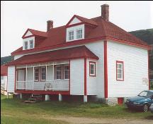 Exterior photo, main facade of the Lightkeeper's Residence, Cape Anguille, Newfoundland.; HFNL 2005