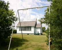 Vue d'ensemble - de l'est de l'école Eunola, région de Tilston, 2006; Historic Resources Branch, Manitoba Culture, Heritage, Tourism and Sport, 2006