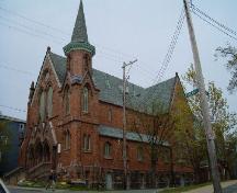 Front and south elevations, Fort Massey United Church, Halifax, Nova Scotia, 2004.; Heritage Division, NS Dept. of Tourism, Culture and Heritage, 2004