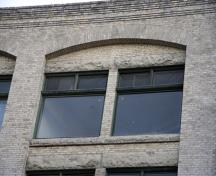 Detail view of the Gregg Building, Winnipeg, 2007; Historic Resources Branch, Manitoba Culture, Heritage and Tourism, 2007