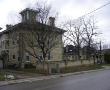 Of note is the close proximity of the McClary House (left) to the McClary Cottages (right).; Emily Elliot, 2008.