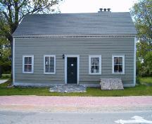 Front elevation, Shakespear House, Shelburne, 2004.; Heritage Division, NS Dept. of Tourism, Culture and Heritage, 2004.