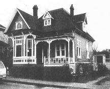 Exterior view of 613 Avalon Road, ca. 1959-1960; City of Victoria Archives