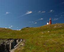 View of Lighthouse Keeper's Dwelling and Tower, Ferryland, NL looking north.; Paul Boyer