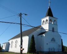 Front and side elevations profile, St. Paul's United Church, Stonehurst Road, Blue Rocks, Lunenburg County, Nova Scotia, 2006.; Heritage Division, Nova Scotia Department of Tourism, Culture and Heritage, 2006.