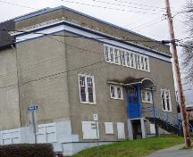 Exterior view of the Franklyn Street Gymnasium, 2004; City of Nanaimo, Christine Meutzner, 2004