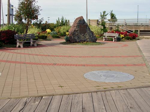 Settlers' Landing Monument