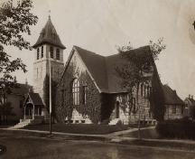 A photo taken ca. 1920 of the Tabernacle Congregational Church, now the Yarmouth County Museum, Yarmouth, NS.; Courtesy, Yarmouth County Museum & Archives.