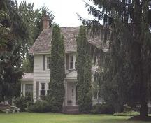 Exterior view of the Adams House, 2003; City of Kelowna, 2003