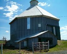 Northeast elevation, Yuill Barn, Old Barns, Nova Scotia, 2004.

; Heritage Division, NS Dept. of Tourism, Culture and Heritage, 2004.