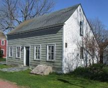 Front and west elevation, Shakespear House, Shelburne, Nova Scotia, 2007.
; Heritage Division, NS Dept. of Tourism, Culture and Heritage, 2007.