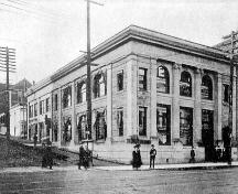 Exterior view of the Royal Bank of Canada, West Hastings Branch, circa 1910; Greater Vancouver Illustrated, p. 100