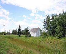 Contextual view, from the southeast, of South Bay School, Winnipegosis area, 2006; Historic Resources Branch, Manitoba Culture, Heritage and Tourism, 2006
