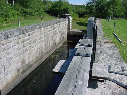 Entrance to Lock 5