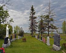 Contextual view, from the south, of the cemetery grounds at the Fredensthal Lutheran Cemetery section of the Fredensthal Lutheran Cemeteries, Emerson area, 2007; Historic Resources Branch, Manitoba Culture, Heritage, Tourism and Sport, 2007