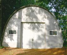 Exterior view of the Hoffman Quonset Hut, 2005; District of Pitt Meadows, 2005