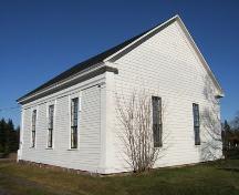 Side and rear elevations, Warren Baptist Church, Hastings, NS, 2009.; Heritage Division, NS Dept of Tourism, Culture and Heritage, 2009