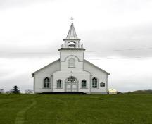 View to the main elevation of the Frelsis (Liberty) Lutheran Church, Baldur area, 2005; Historic Resources Branch, Manitoba Culture, Heritage, Tourism and Sport, 2005