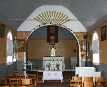 View of the nave to the altar of the Ukrainian Catholic Church of the Blessed Virgin Mary, Malonton area, 2004.; Historic Resources Branch, Manitoba Culture, Heritage, Tourism and Sport, 2005