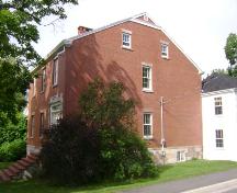 This photograph shows the side view of the house, 2008; Town of St. Andrews
