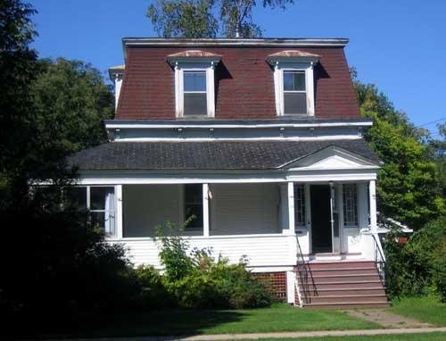 311 University Avenue, front view