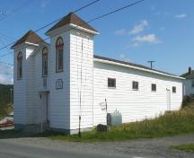 View of the front and right facades of Waterloo Loyal Orange Lodge No. 18, New Perlican, NL. Photo taken 2009. ; HFNL/Andrea O'Brien 2009
