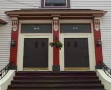 Cette image montre l'entrée de la résidence; City of Saint John