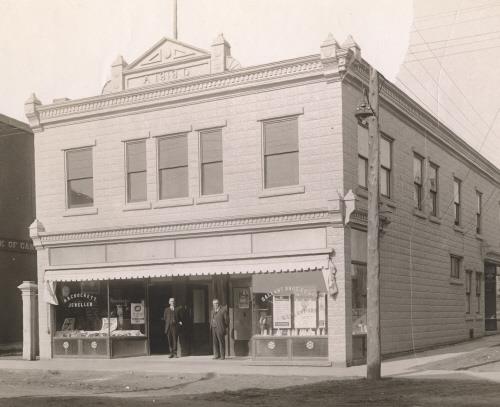 Showing original facade, 1919