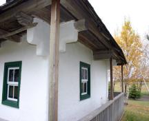 Wall detail, from the north, of Paulencu House, Inglis area, 2006; Historic Resources Branch, Manitoba Culture, Heritage & Tourism, 2006