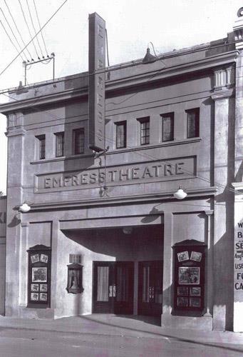 Historic exterior front view, 1923