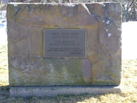 Monument to pioneer burying ground
